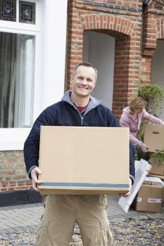 Customer complaint form with moving service documents