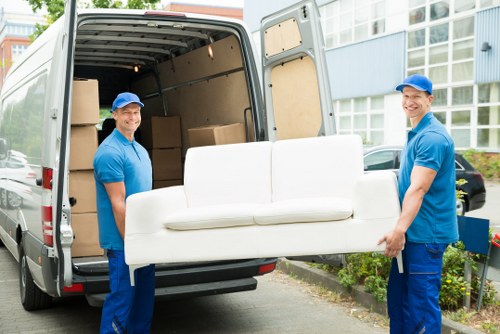 Moving van service for local homes in St Johns Wood