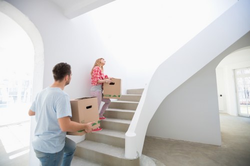 Planning a move with a removal truck hire service in Stjohnswood