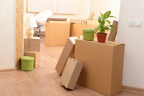 Packing and loading support for a flat move near St Johns Wood